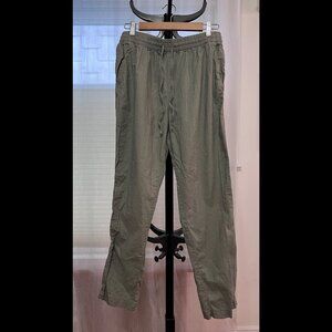 Linen-Cotton Trousers in Khaki green